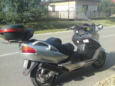 suzuki burgman 650 k�pek